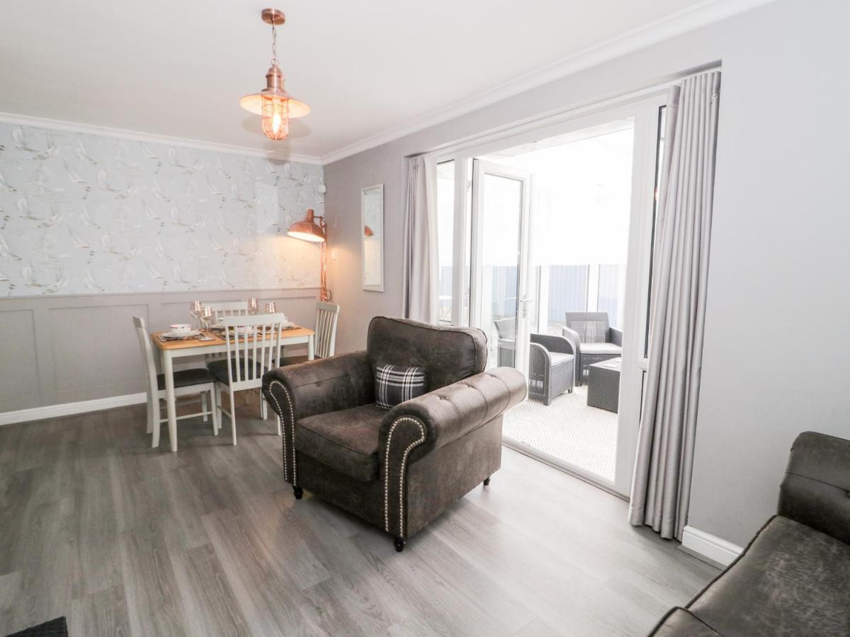 Seaside Retreat Villa Prestatyn Dış mekan fotoğraf