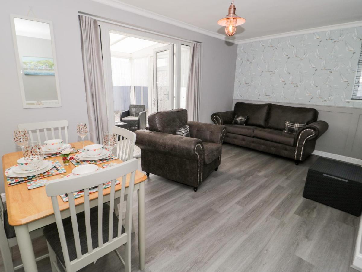 Seaside Retreat Villa Prestatyn Dış mekan fotoğraf